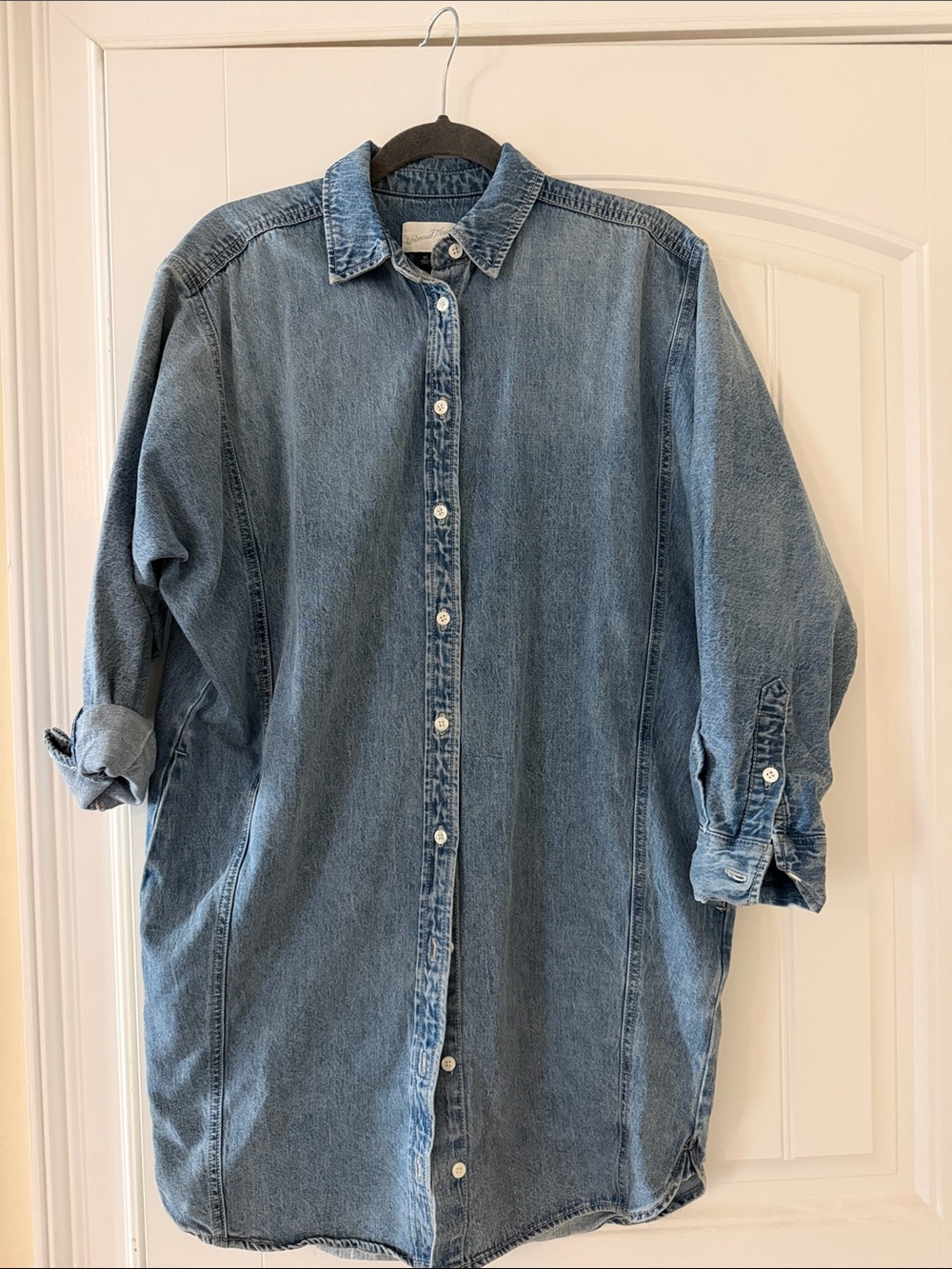 Universal Thread Light Blue Denim Button-Down Shirt